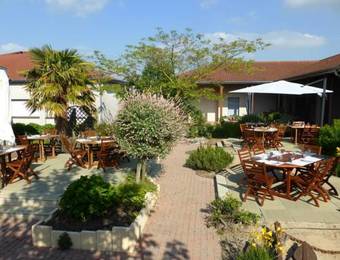 Inter-hotel Le Logis D'elb�e