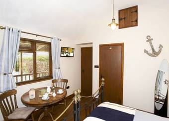 Firs Cottage Bed & Breakfast