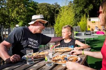 Camping Le Petit Rocher