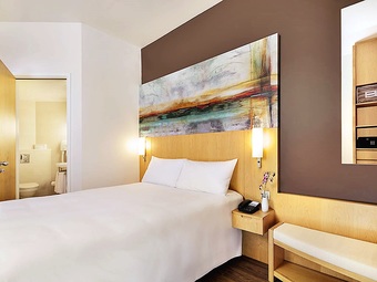 Hotel Ibis One Central