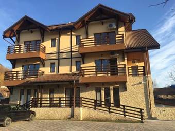 Hostal Pensiunea Royal Spa