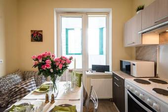 Apartment Izumrudnye Holmy