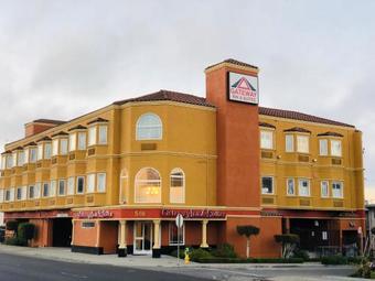 Hotel Gateway Inn And Suites