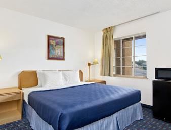 Red Lion Hotel Lajunta