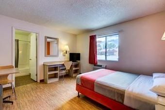 Motel 6 Denver West Wheat Ridge - North