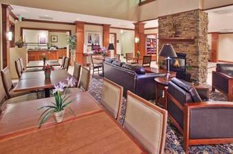 Hotel Staybridge Suites Columbus - Fort Benning