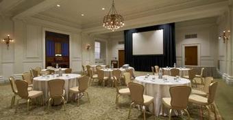 Hotel Embassy Suites Baltimore Inner Harbor