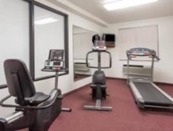 Hotel Super 8 Prince Frederick