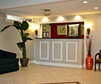 Hotel Bradford Inn And Suites