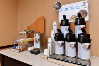 Holiday Inn Express Hotel & Suites Cincinnati-north/sharonville