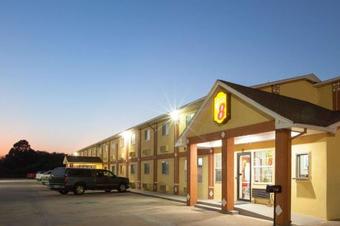 Hotel Super 8 By Wyndham Chickasha