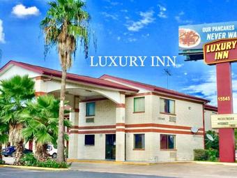 Motel Luxury Inn