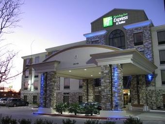 Holiday Inn Express Hotel & Suites Dallas South - Desoto