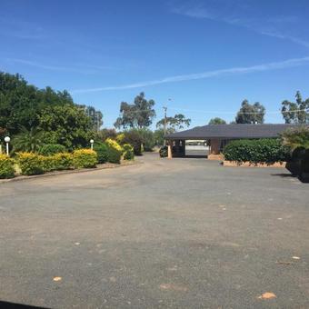 Macquarie Valley Motor Inn