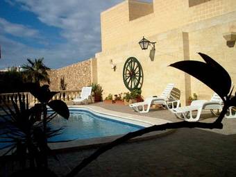 Agroturismo Barumbara Farmhouse