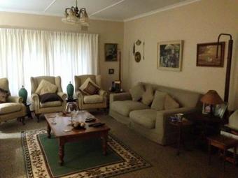 Hostal Asboom/ashtree Guesthouse