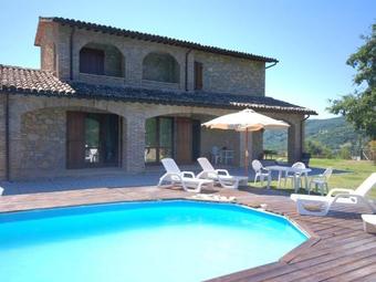 Holiday Home Villa Valtopina