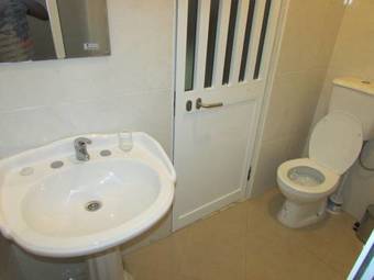 Bed & Breakfast Residencial Girassol, Lda