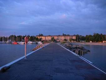 Hotel Royal Harbour Resort