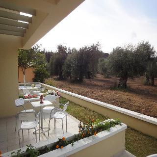 Apartamentos Ekati Maizonettes