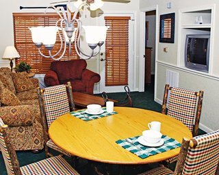 Hotel Silverleaf`s Piney Shores Resort