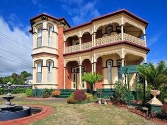 Bed & Breakfast The Grand On Macfie