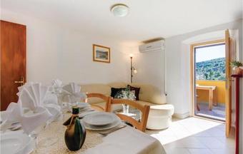 Apartment Valun With Sea View 02