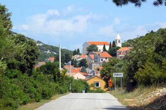 Hostal Double Room Cunski 2498a