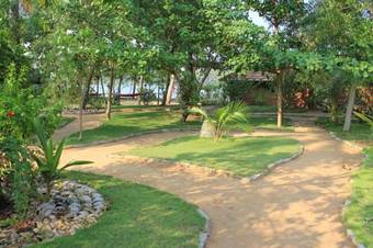 Hotel Ayushkamy Ayurveda And Yoga Retreat