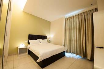 Seven Boutique Hotel