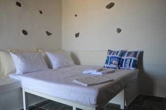 Apartamento Efthymia Suites