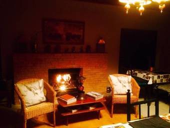 Hostal Omnabella Guest House