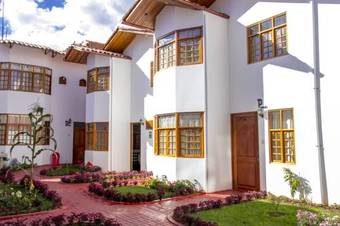 Hotel & Bungalows Villa Valencia