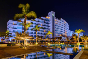 Hotel Resort Mundo Imperial