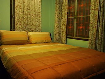 Hotel Chommuang Guest House