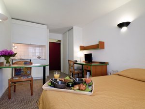 Hotel Citea La Defense Charras