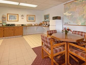 Motel Super 8 Costa Mesa / Newport Beach Area