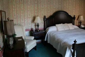 Bed & Breakfast Strasburg Village Inn