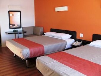Motel 6 Innisfail Ab