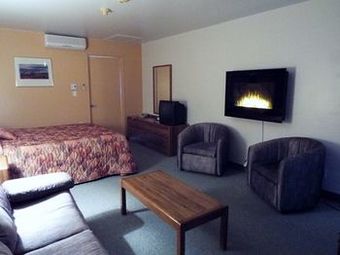 Hostal Auberge De Nos A�eux