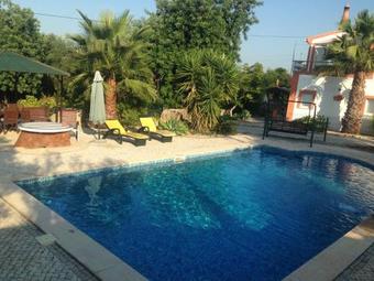 Bed & Breakfast Quinta Arruba Guest House