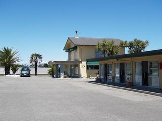 Hotel Charles Court Motel