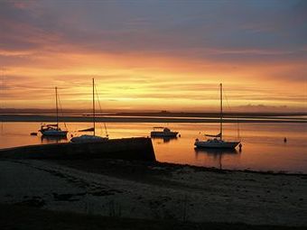 Hotel Logis Pen Bron