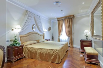 Hotel Alameda Palace