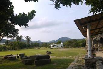 Bed & Breakfast Kenting Stone House Villa