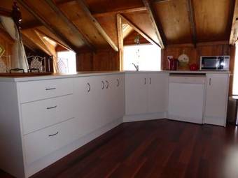 Barossa Barn Bed And Breakfast