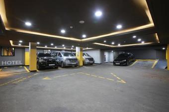 Motel 7th Street - The Play