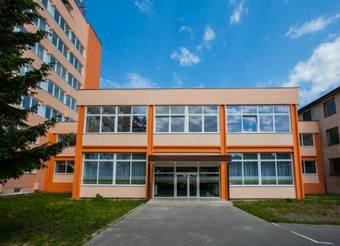 Hostal Kongresov� Centrum A Grand Caf� Senica