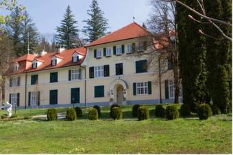 Apartments Villa Golf - Flucher Turizem