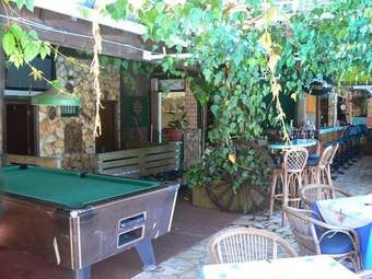 Alexandros Studios Apartments